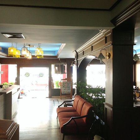 Rattana Mansion Hotel Phuket Exterior foto